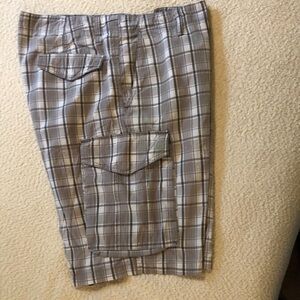 DKNY Tan and White Cargo Shorts Lightweight Design